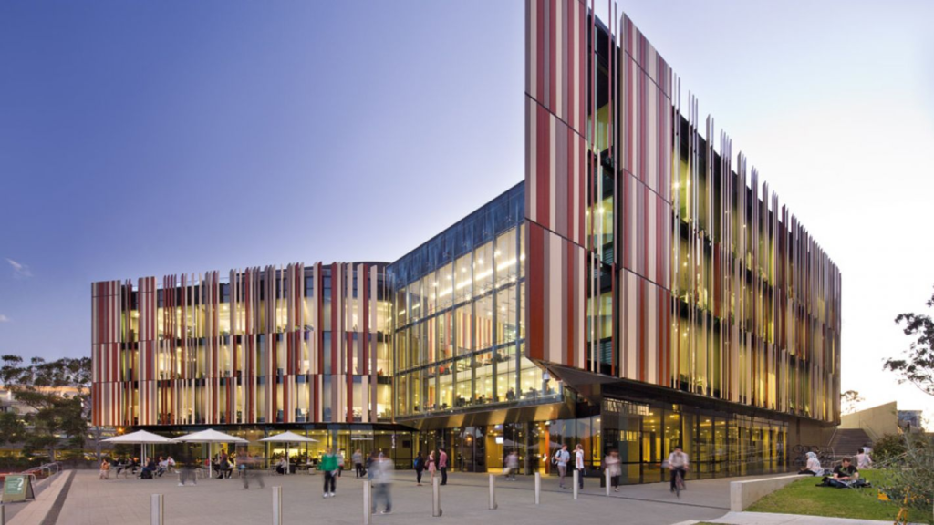 Macquarie University